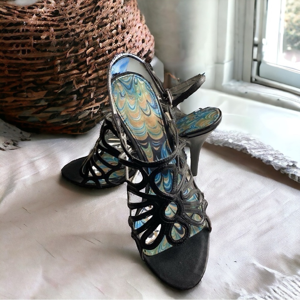 $10$ add on 𝅺MARC Fischer black sling back strappy heels. Size 7.5 m